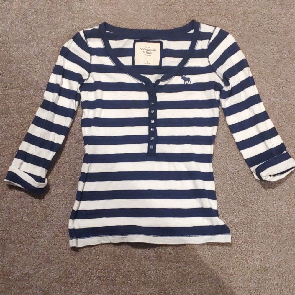 Abercrombie & Fitch xs shirt